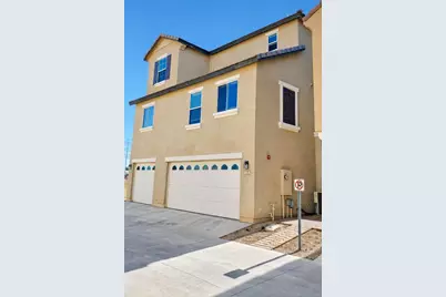 105 W Commerce Court, Gilbert, AZ 85233 - Photo 17