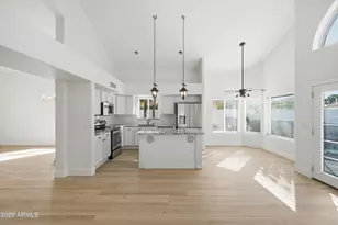 2560 N Lindsay Rd, Mesa, AZ 85213 - Photo 15