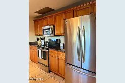 7501 E Minnezona Avenue, Scottsdale, AZ 85251 - Photo 5