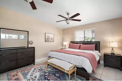 7501 E Minnezona Avenue, Scottsdale, AZ 85251 - Photo 25