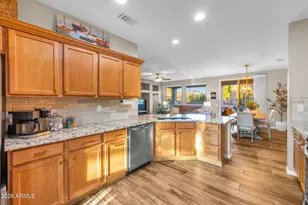 18703 N Poppy Ct, Surprise, AZ 85387 - Photo 15