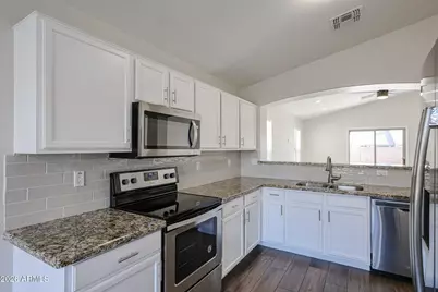 10743 W Coolidge Street, Phoenix, AZ 85037 - Photo 11