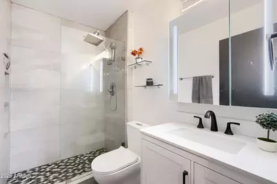 15634 N 29th Way, Phoenix, AZ 85032 - Photo 23