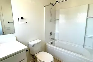 2215 W Harmont Dr, Phoenix, AZ 85021 - Photo 17