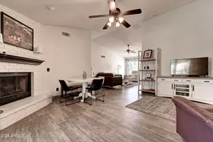 724 W Palomino Dr, Chandler, AZ 85225 - Photo 9