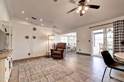 724 W Palomino Drive, Chandler, AZ 85225 - Photo 11