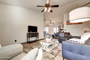 724 W Palomino Dr, Chandler, AZ 85225 - Photo 7