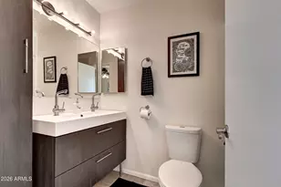 724 W Palomino Dr, Chandler, AZ 85225 - Photo 23