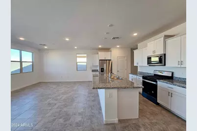 21110 N Blue Agave Drive, Maricopa, AZ 85138 - Photo 9