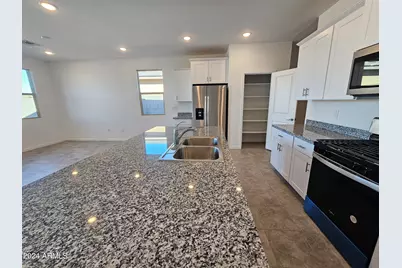 21110 N Blue Agave Drive, Maricopa, AZ 85138 - Photo 3