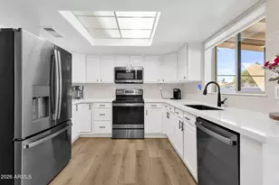 508 W Sequoia Dr, Phoenix, AZ 85027 - Photo 9