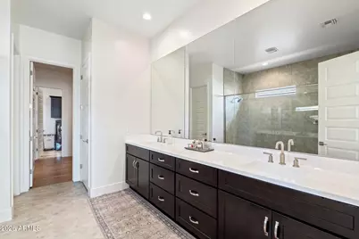 10471 W Quail Avenue, Peoria, AZ 85382 - Photo 9