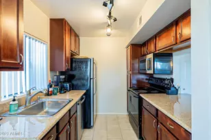 3600 N Hayden Rd, Scottsdale, AZ 85251 - Photo 13