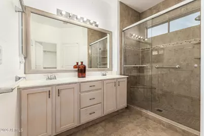 1413 E Peach Tree Drive, Chandler, AZ 85249 - Photo 13