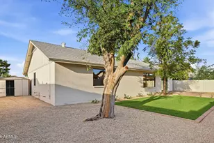 2741 E Sylvia St, Phoenix, AZ 85032 - Photo 29