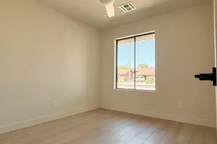 2741 E Sylvia St, Phoenix, AZ 85032 - Photo 21