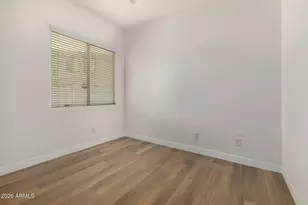 8690 W Morten Ave, Glendale, AZ 85305 - Photo 21