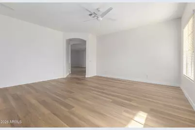 8690 W Morten Avenue, Glendale, AZ 85305 - Photo 5