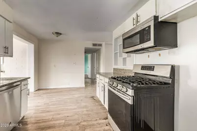 12434 N 111th Drive, Youngtown, AZ 85363 - Photo 7