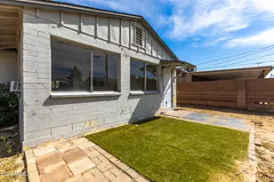 12434 N 111th Dr, Youngtown, AZ 85363 - Photo 17