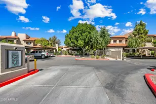 7008 E Gold Dust Ave, Paradise Valley, AZ 85253 - Photo 3