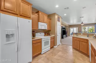 32258 N Echo Canyon Rd, San Tan Valley, AZ 85143 - Photo 11