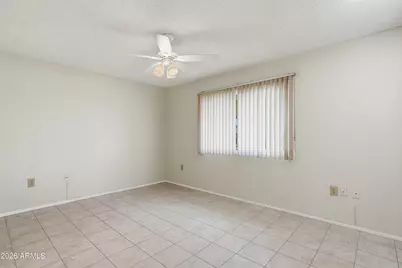 10326 W Prairie Hills Circle, Sun City, AZ 85351 - Photo 19