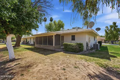 10326 W Prairie Hills Circle, Sun City, AZ 85351 - Photo 31
