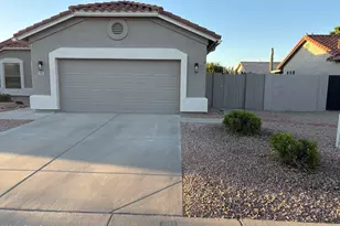 1451 E Palm Beach Dr, Chandler, AZ 85249 - Photo 1