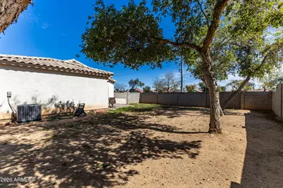 13109 W Ventura Street, Surprise, AZ 85379 - Photo 27