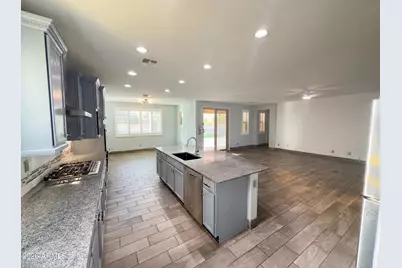 18607 W Pioneer Street, Goodyear, AZ 85338 - Photo 15