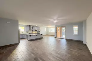 18607 W Pioneer St, Goodyear, AZ 85338 - Photo 3