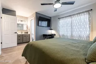 2506 E Aster Dr, Phoenix, AZ 85032 - Photo 9