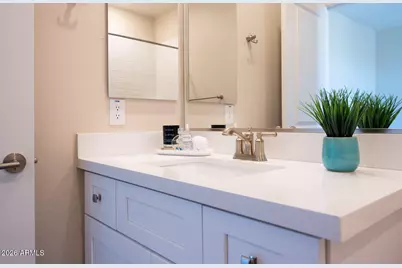 161 E Balsam Drive, Chandler, AZ 85286 - Photo 17