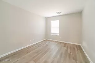 7929 W Caron Dr, Peoria, AZ 85345 - Photo 13