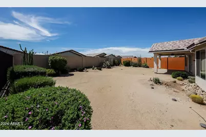 5716 S 30th Lane, Phoenix, AZ 85041 - Photo 15