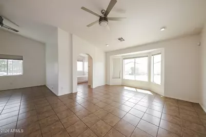 5716 S 30th Lane, Phoenix, AZ 85041 - Photo 9