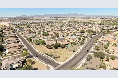 80 S 167th Drive, Goodyear, AZ 85338 - Photo 51