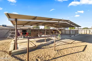 22218 W Meade Ln, Buckeye, AZ 85326 - Photo 33