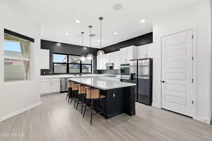 9463 E Theia Dr, Mesa, AZ 85212 - Photo 7