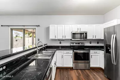 7010 W Lincoln Street, Peoria, AZ 85345 - Photo 11