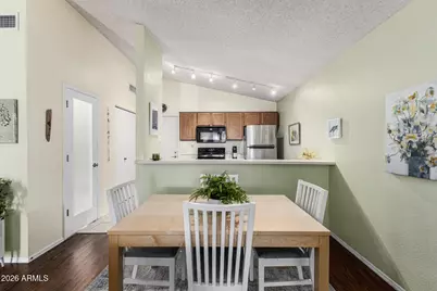 10016 N 65th Lane, Glendale, AZ 85302 - Photo 7