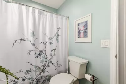 10016 N 65th Lane, Glendale, AZ 85302 - Photo 13