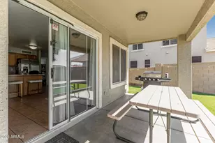 14791 W Bloomfield Rd, Surprise, AZ 85379 - Photo 33