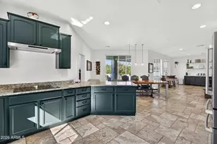 2860 E Camellia Dr, Gilbert, AZ 85296 - Photo 13