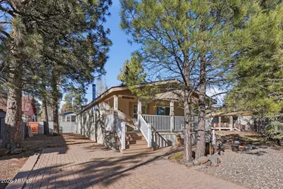 430 E Oak Drive, Munds Park, AZ 86017 - Photo 1
