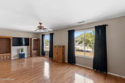 25815 N 67th Drive, Peoria, AZ 85383 - Photo 15