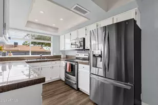 4721 W Sweetwater Ave, Glendale, AZ 85304 - Photo 11