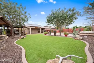 1780 S 222nd Ln, Buckeye, AZ 85326 - Photo 9