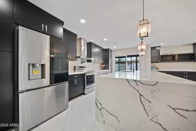 106 E El Camino Drive, Phoenix, AZ 85020 - Photo 11